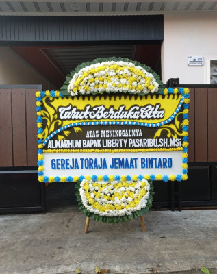 Papan Bunga Duka di Gerunggang