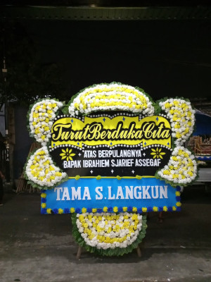Papan Bunga Duka di Gerunggang
